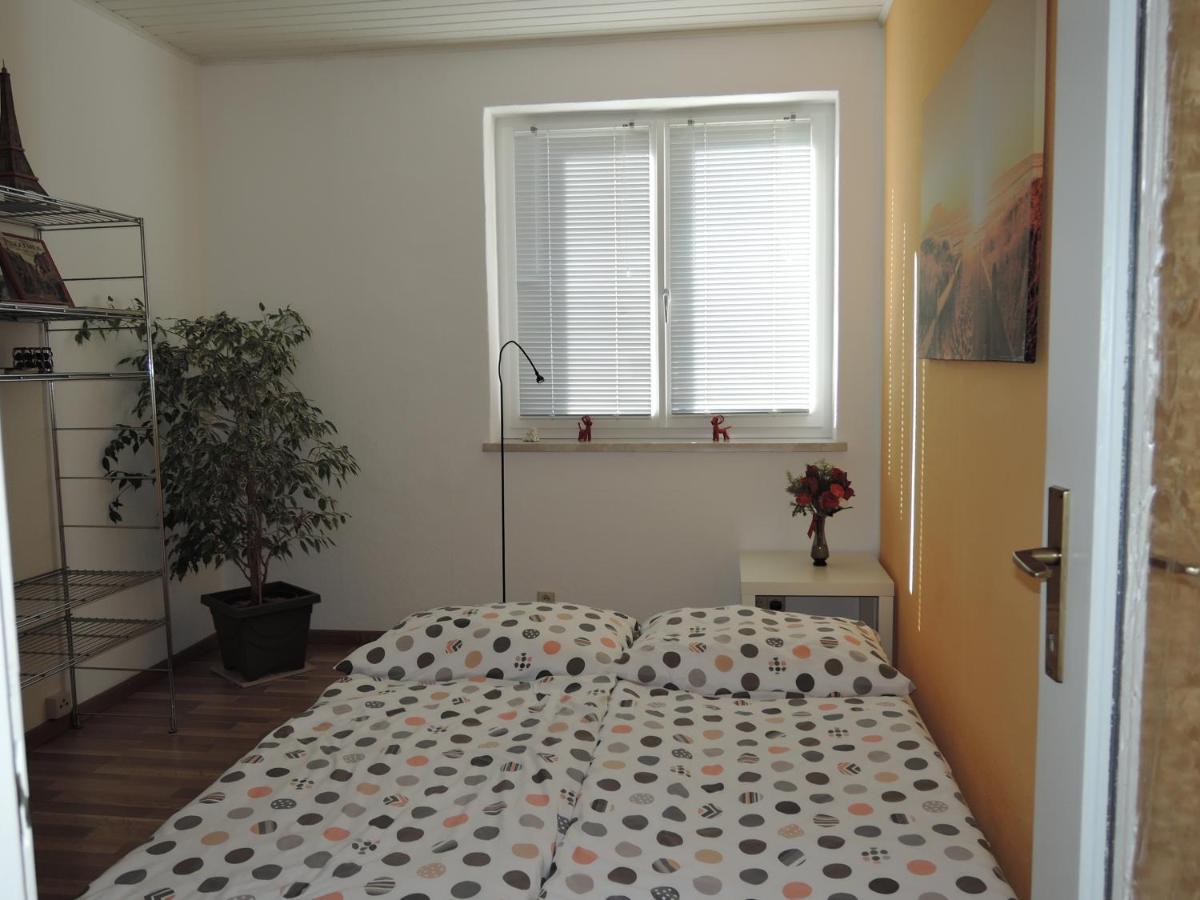 Stadtnahe Landwohnung Klagenfurt am Woerthersee Exterior photo